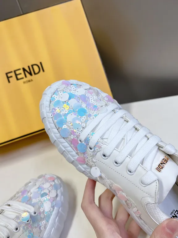 Fendi Shoe 